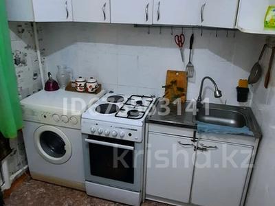 2-комнатная квартира · 45 м² · 3/5 этаж, Майкудук, 12й микрорайон 19 за 13 млн 〒 в Караганде, Алихана Бокейханова р-н