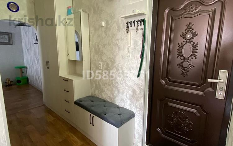 4-комнатная квартира · 61.3 м² · 2/5 этаж, мкр 5, Тургенева 88 — Абая-Тургенева за 20 млн ₸ в Актобе — фото 10