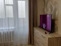 1-комнатная квартира, 30 м², 5/5 этаж посуточно, Дулатова 141 за 10 000 〒 в Семее — фото 2