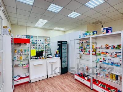 Свободное назначение, офисы, магазины и бутики, общепит, салоны красоты, медцентры и аптеки, образование, развлечения · 43.5 м² за 47 млн ₸ в Астане, р-н Байконур