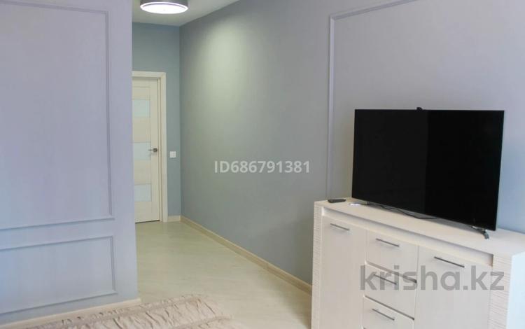 3-комнатная квартира, 111 м², 2/5 этаж, Митина 4