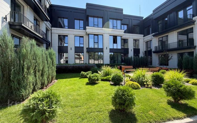 3-комнатная квартира · 163 м² · 3/4 этаж, Жамакаева — Иванилова за 305 млн ₸ в Алматы, Медеуский р-н — фото 34