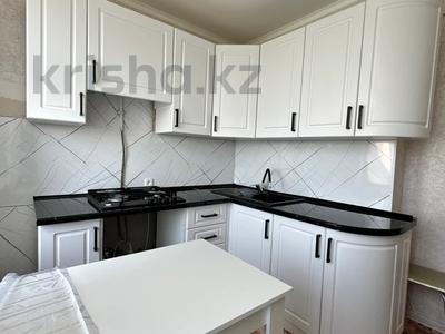 Продажа квартир в Западно-Казахстанской обл.: 1-комнатная квартира · 48 м² · 6/9 этаж, Сырым датова за 9.6 млн 〒 1-комнатная квартира · 48 м² · 6/9 этаж, Сырым датова за 9.6 млн 〒 в Уральске