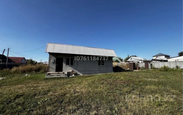 Отдельный дом · 2 комнаты · 43 м² · 8 сот., Тәуелсіздік 11 — Куат за 25 млн 〒 в Алматы — фото 2