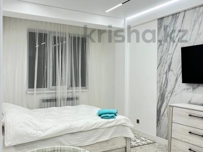 1-бөлмелі пәтер · 35 м² · 9/10 қабат, Казыбек би 125 — Досмухамедова, бағасы: 20 000 ₸ в Алматы, Алмалинский р-н