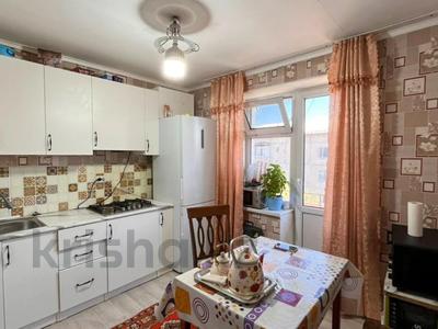 1-бөлмелі пәтер · 38 м² · 5/5 қабат, мкр Гарышкер, бағасы: 11 млн ₸ в Талдыкоргане