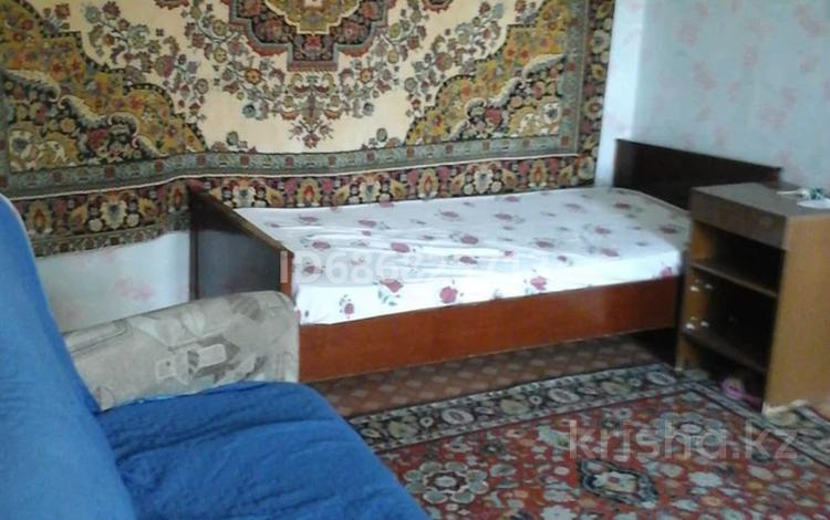 2-комнатная квартира, 40 м², 2/4 этаж посуточно, Катаева 85 за 7 000 〒 в Павлодаре — фото 2