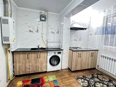2-комнатная квартира · 50 м² · 1/5 этаж, 3-й микрорайон, 3-й микрорайон 39 — ЯНГИ ШАХАР за 170 000 ₸ в Шымкенте, Туран р-н