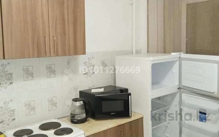 1-комнатная квартира · 387 м² · 3/5 этаж, мкр Юго-Восток, Мкр Юго-Восток ул. Сатыбаллина 2 за 120 000 〒 в Караганде, Казыбек би р-н — фото 2