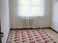 3-комнатная квартира · 60 м² · 3/4 этаж, мкр №3 46/47 — По улице Ұлықбек, жеду улицами Алтынсарина и Сайна за 350 000 ₸ в Алматы, Ауэзовский р-н — фото 2