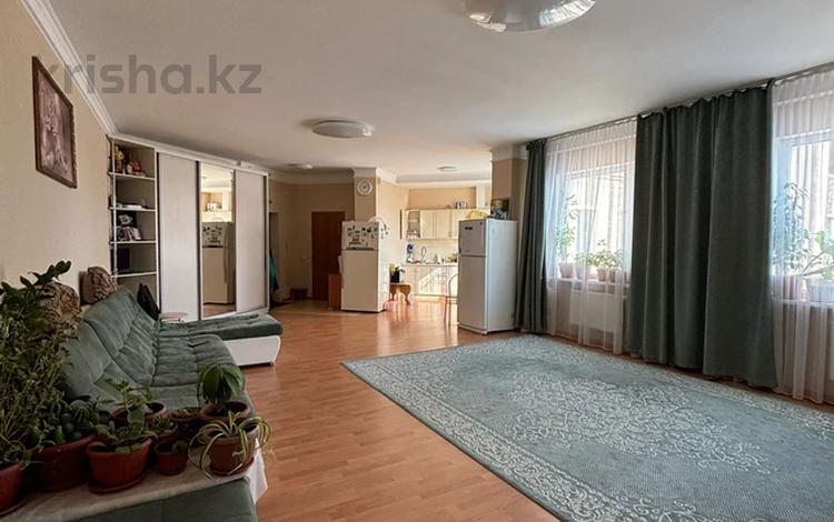 4-бөлмелі пәтер · 132.8 м² · 14/14 қабат, Валиханова 12, бағасы: ~ 49 млн ₸ в Астане, р-н Байконур — фото 2