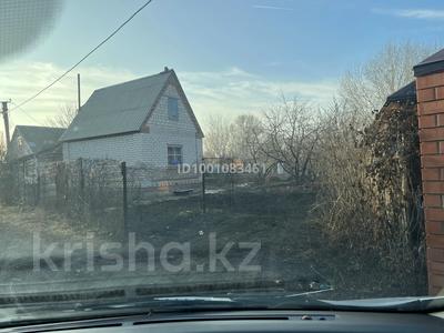 Дача · 2 комнаты · 60 м² · 9 сот., Строительная 416 за 8.5 млн 〒 в Уральске