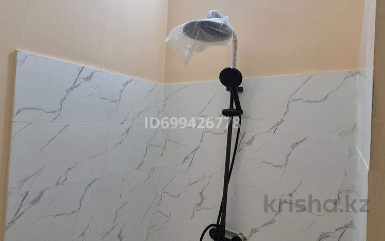 3-бөлмелі пәтер · 70 м² · 1/1 қабат, 5 12/1 — Около магазина Мечта, бағасы: 150 000 ₸ в Жаркенте — фото 2