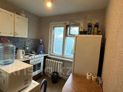 3-бөлмелі пәтер · 43.5 м² · 5/5 қабат, Жаңа қала ш/а., Алиханова 22/1, бағасы: 15.5 млн ₸ в Караганде, Казыбек би р-н
