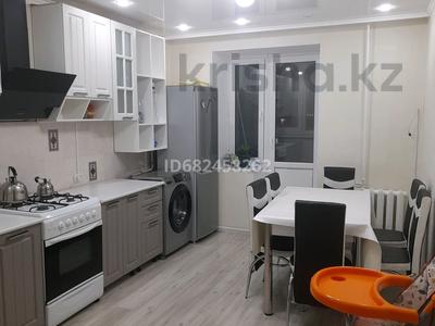 3-комнатная квартира · 81 м² · 7/10 этаж, мкр Женис 7 за 29.9 млн 〒 в Уральске