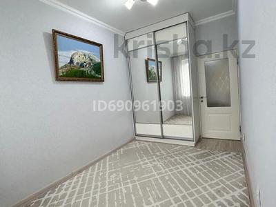 Пәтерлер в Мангистауской обл.: 3-бөлмелі пәтер · 70 м² · 4/5 қабат, 13-й мкр 24, бағасы: 22 млн 〒 3-бөлмелі пәтер · 70 м² · 4/5 қабат, 13-й мкр 24, бағасы: 22 млн 〒 в Актау