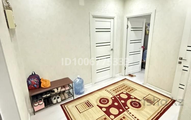 2-бөлмелі пәтер · 61 м² · 5/6 қабат, Кабдрахман Ерниязов 18, бағасы: 27 млн ₸ в Атырау — фото 2