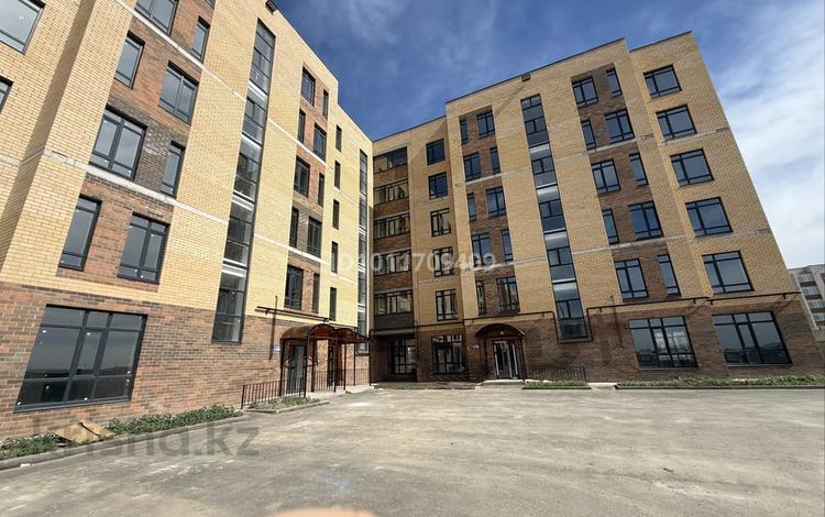 2-бөлмелі пәтер · 72.3 м² · 4/6 қабат, мкр. Алтын орда, Молдагулова 13Н, бағасы: 22.5 млн ₸ в Актобе — фото 3