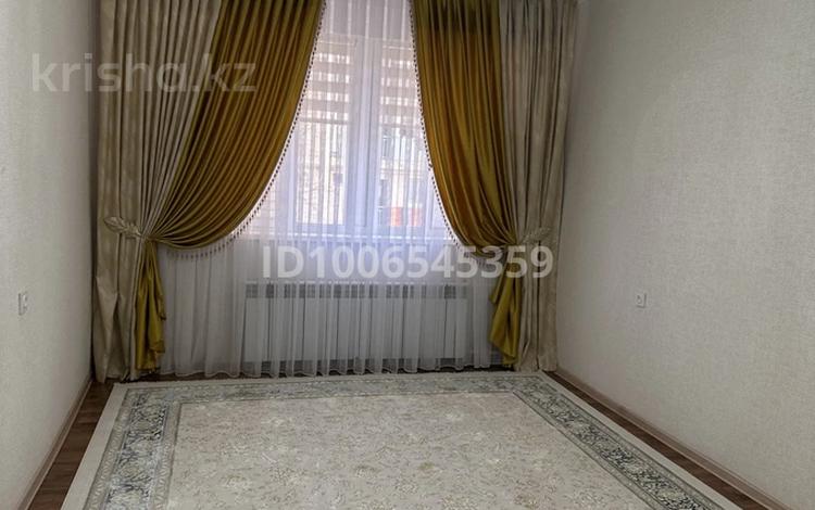 2-бөлмелі пәтер · 52 м² · 2/4 қабат, 2 мкр 38, бағасы: 12 млн ₸ в Жанаозен — фото 2