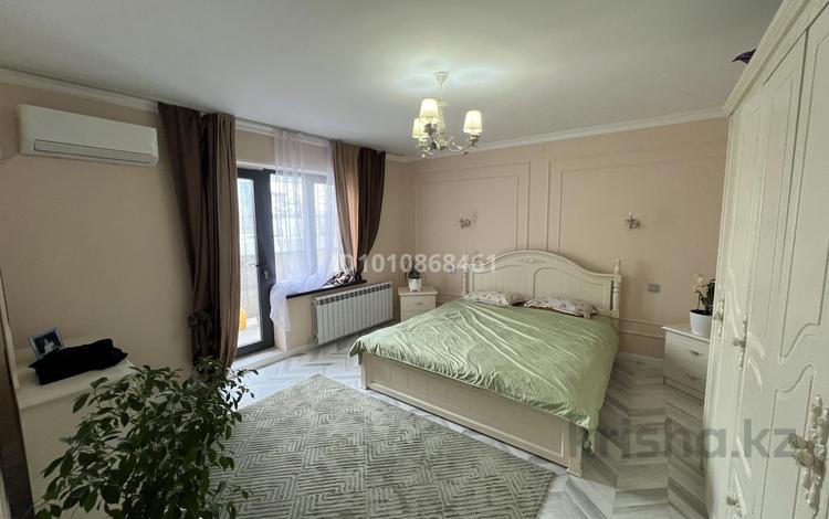 3-бөлмелі пәтер · 82 м² · 2/5 қабат, Туркестанская 11 — Кунаева, бағасы: 45.7 млн ₸ в Шымкенте, Аль-Фарабийский р-н — фото 2