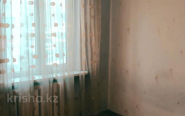 3-комнатная квартира, 56 м², 2/5 этаж, Шакарима 13 за 30.8 млн 〒 в Алматы, Алмалинский р-н — фото 2