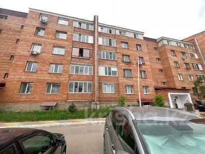 2-комнатная квартира · 56.6 м² · 2/5 этаж, Молдогулова 17/6 за 22 млн 〒 в Усть-Каменогорске
