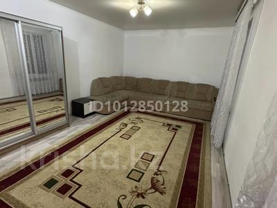 1-комнатная квартира · 50 м² · 1/1 этаж, Байгожина 27/1 за 100 000 ₸ в Талдыкоргане, мкр Жастар