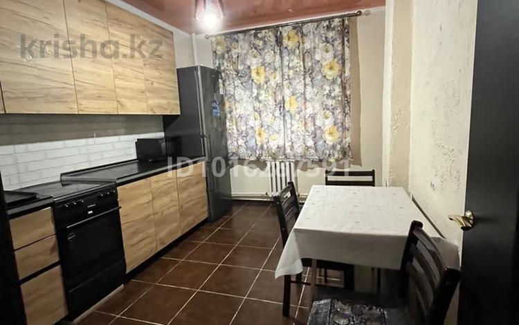 2-бөлмелі пәтер · 60 м² · 1/9 қабат, Степной 1 ш/а., Пр.Шахтеров — Пр .Шахтеров ,31/Б, бағасы: 200 000 ₸ в Караганде, Казыбек би р-н — фото 2