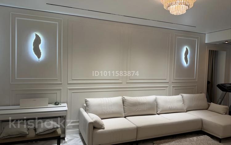 3-бөлмелі пәтер · 110 м² · 2/8 қабат, мкр Нурсая, Кожыкова 4, бағасы: 60 млн ₸ в Атырау — фото 2