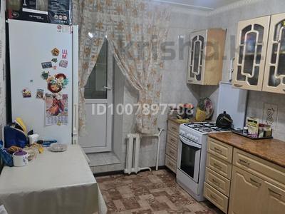 3-комнатная квартира · 60 м² · 5/5 этаж, Уалиханова 1 — Центр за 14 млн ₸ в Хромтау