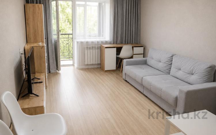 2-бөлмелі пәтер · 50 м² · 3/4 қабат, Байсеитовой 47 — СВЕЖИЙ РЕМОНТ+СОГЛАСИЕ НА ПРОЖИВАНИЕ, бағасы: 450 000 ₸ в Алматы, Бостандыкский р-н — фото 3
