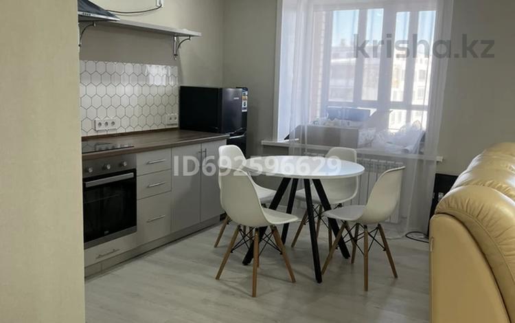 2-комнатная квартира · 55.7 м² · 5/9 этаж, Жабаева 106 — Маяковского за 300 000 ₸ в Петропавловске — фото 2