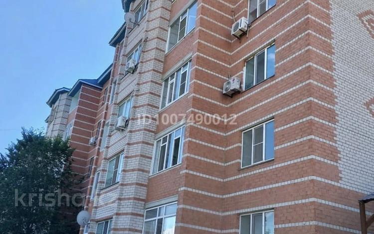 2-бөлмелі пәтер · 70 м² · 5/5 қабат, Достык 36/4, бағасы: 25 млн ₸ в Хромтау — фото 2