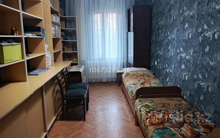 4-комнатная квартира · 100 м² · 1/4 этаж, 4-й микрорайон, 4-й микрорайон 89 за ~ 33 млн 〒 в Шымкенте, Туран р-н — фото 29