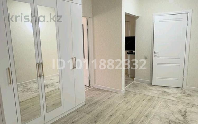 2-бөлмелі пәтер · 62.9 м² · 1 қабат, 38-й мкр, 38 мкрн 6, бағасы: 25 млн ₸ в Актау — фото 2