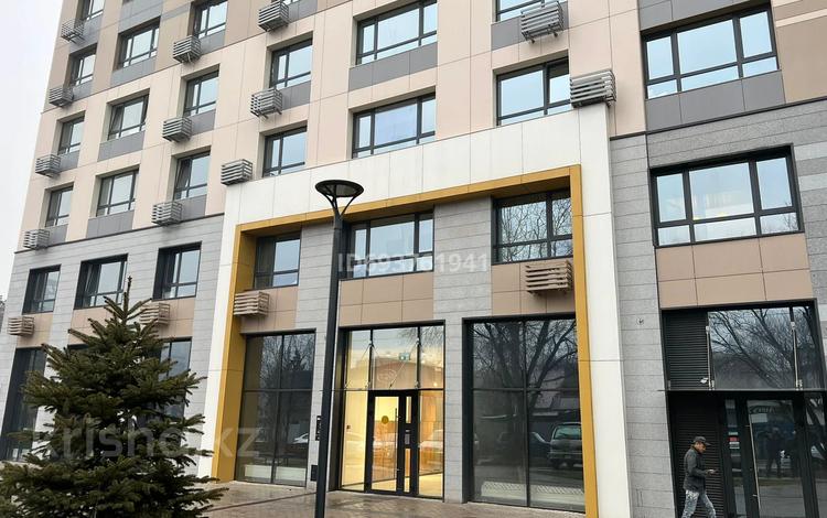 2-комнатная квартира, 75 м², 6/18 этаж помесячно, Сатпаева 82/1 за 450 000 〒 в Алматы, Бостандыкский р-н — фото 18