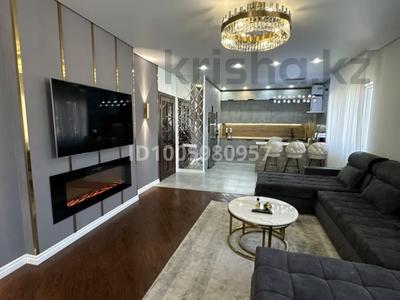 Отдельный дом · 10 комнат · 450 м² · 20 сот., 20 микрорайон, Ул.Набережная 14А — За Пожарной частью за 1.5 млн ₸ в Конаеве