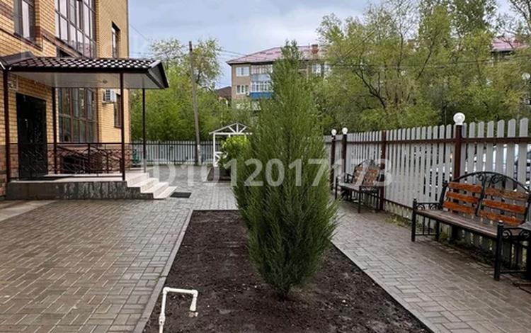 3-комнатная квартира · 120 м² · 1/4 этаж, ул. Анатолия Скоробогатова 111 за 400 000 〒 в Уральске, мкр Школьник — фото 2
