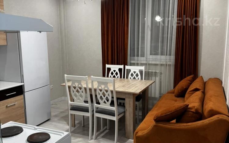 3-бөлмелі пәтер · 50 м² · 2/3 қабат, мкр Достык, Трудовая, бағасы: 290 000 ₸ в Алматы, Ауэзовский р-н — фото 2