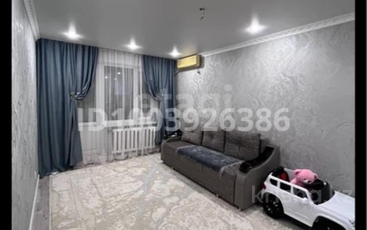 2-комнатная квартира · 48.5 м² · 5/5 этаж, мкр 8 — Гришина за 16.5 млн ₸ в Актобе — фото 2