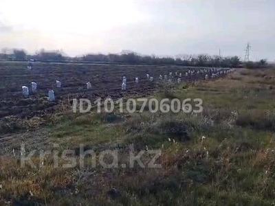 Участок · 10 га, Долинка за 30 млн ₸