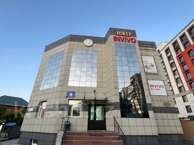 Свободное назначение, офисы, магазины и бутики, салоны красоты, медцентры и аптеки, образование, развлечения, конференц-залы, кабинеты и рабочие места, студии · 300 м² за 1.5 млн 〒 в Семее
