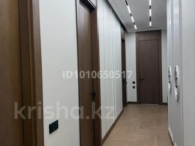 4-комнатная квартира · 125 м² · 8/12 этаж, Туран 39/2 за 143 млн 〒 в Астане, Нура р-н