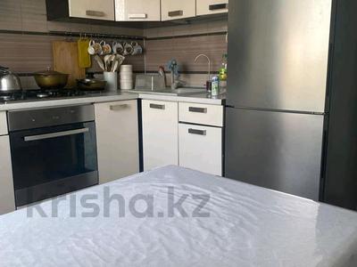 3-комнатная квартира · 76.7 м² · 6/10 этаж, мкр Кунаева за 28 млн 〒 в Уральске