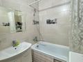 2-комнатная квартира · 65.6 м² · 4/7 этаж, мкр. Алтын орда 201 за 28.5 млн ₸ в Актобе — фото 9