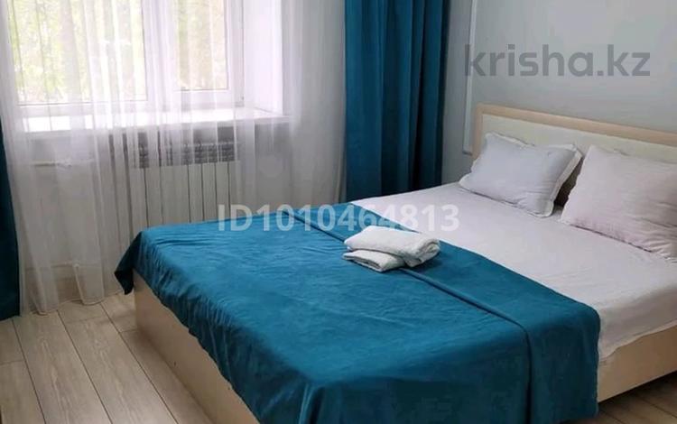2-комнатная квартира · 50 м² · 1/5 этаж, мкр 8, Молдагуловой 41 к 1 за 13 000 ₸ в Актобе — фото 2