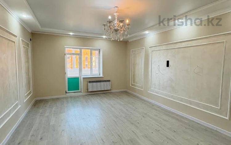 3-бөлмелі пәтер · 120 м² · 4/6 қабат, Алтын орда ш/а., бағасы: 41.9 млн ₸ в Актобе, мкр. Алтын орда — фото 2