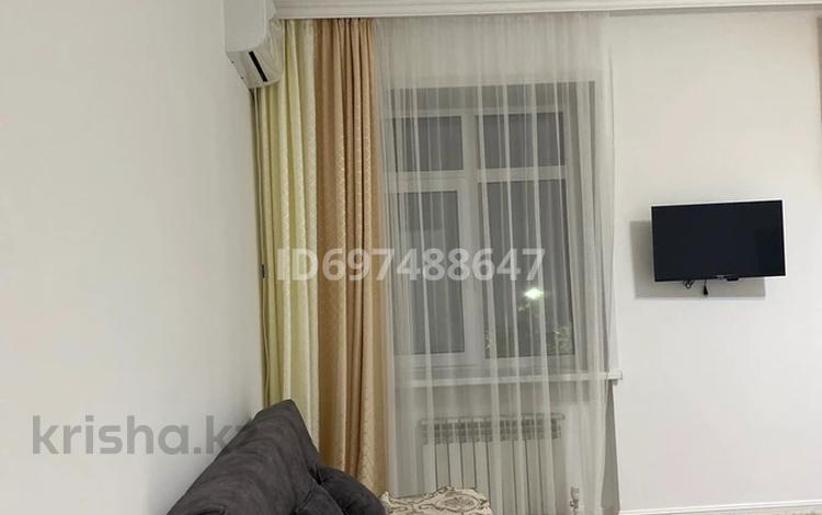 2-бөлмелі пәтер, 64 м², 3/9 қабат ай сайын, Таттимбета 3/14, бағасы: 230 000 〒 в Караганде, Казыбек би р-н — фото 2