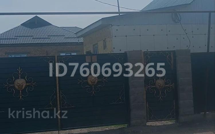 Часть дома · 4 комнаты · 100 м² · 6 сот., Ақ Қайын — 1 поварот за 25 млн 〒 в Уштереке — фото 2