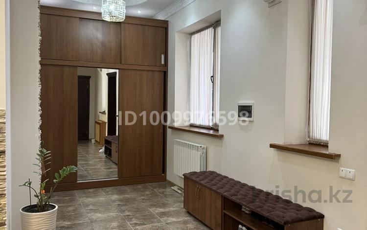 Жеке үй · 11 бөлме · 616 м² · 10 жүзд., Кошек батыра 186 — Суюнбая, бағасы: 200 млн ₸ в Каскелене — фото 2